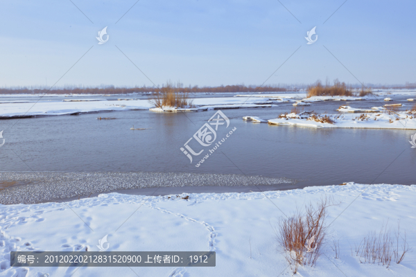 伊犁河