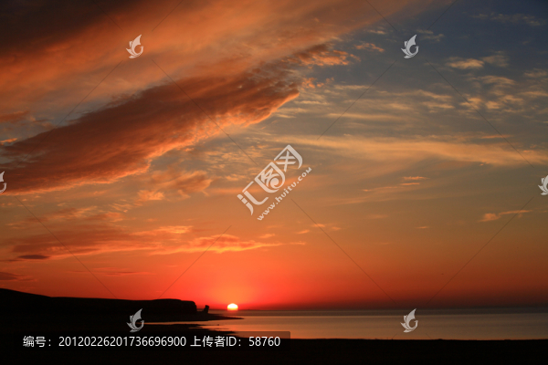 呼倫湖日出