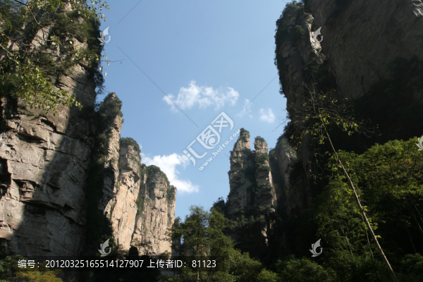 夫妻峰