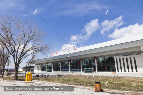 伊寧機場