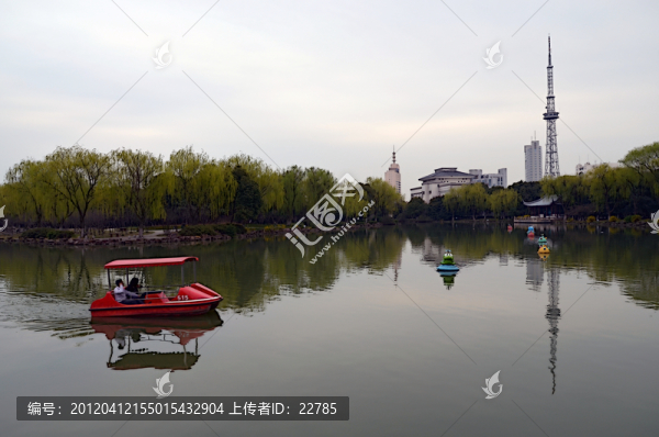 公園春意