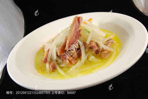蘿卜絲煮咸雞