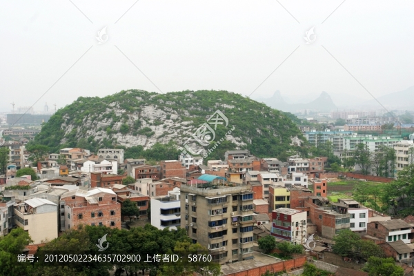 柳州,依山而建的建筑群