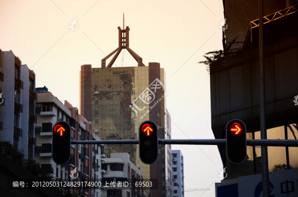 交通信號(hào)燈