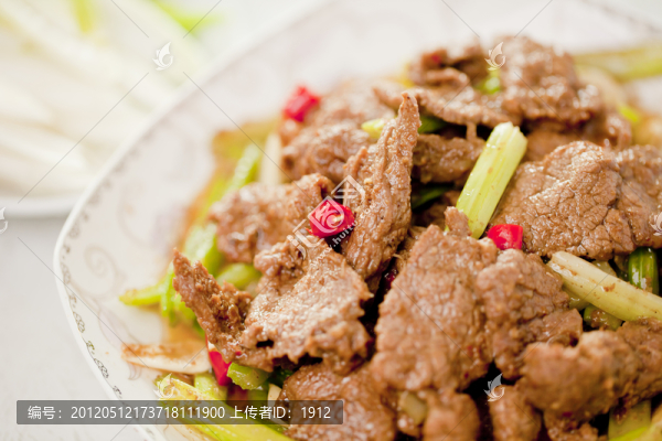 小炒牛肉