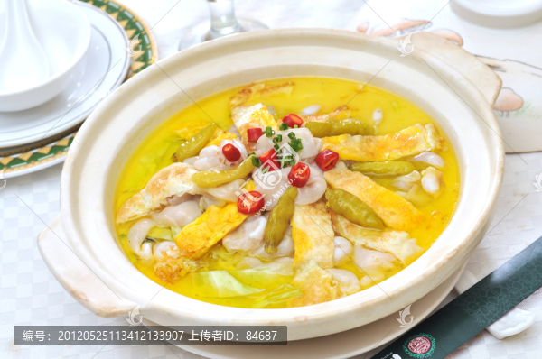 荷包蛋燜魚泡