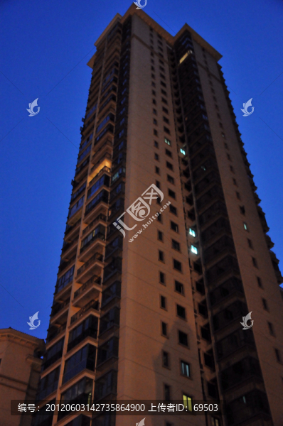 小區(qū)夜景