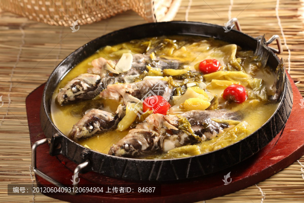 泡椒酸菜炒刺魚