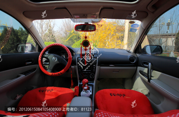 汽車內(nèi)飾