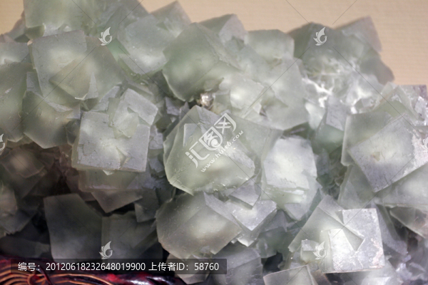 螢石結(jié)晶