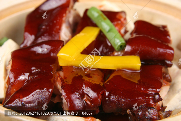 虎掌元蹄煲