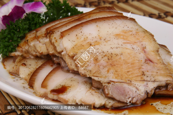 鹵水腩肉