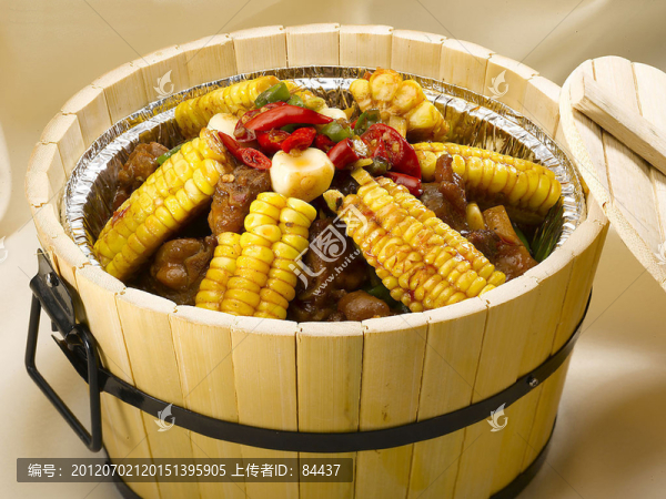 木桶口味豬手