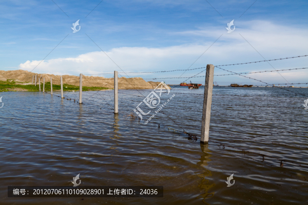 危險(xiǎn)海域,柵欄