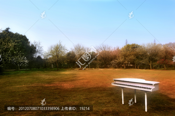 南京梅花山紅樓藝苑內(nèi)景色