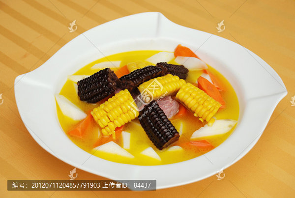 山藥,玉米,燴仔排