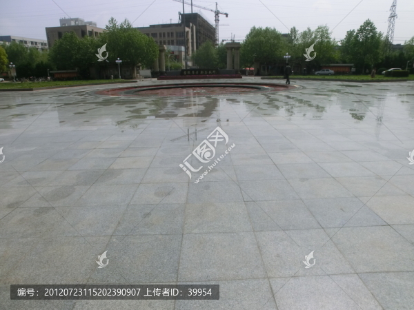 江蘇師大九九廣場