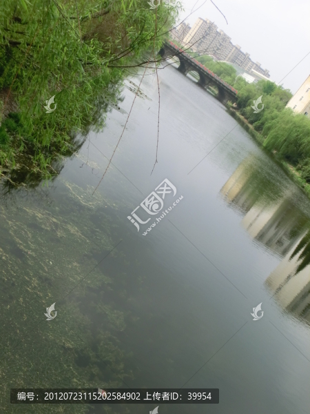 江蘇師大校園玉泉河