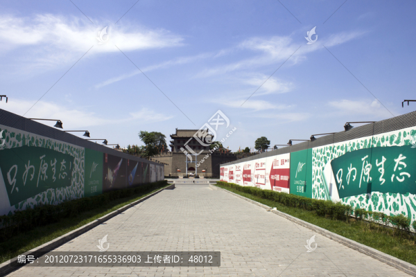 施工中的西安南門廣場(chǎng)