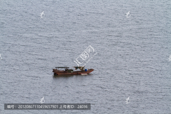 大海,漁船