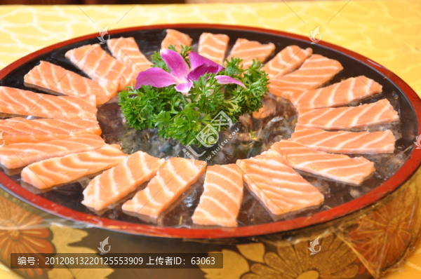 冰鎮(zhèn)三文魚