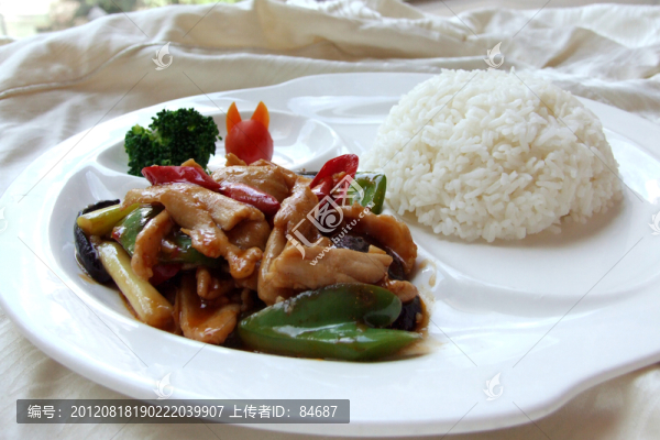 溜炒黃魚片套餐飯