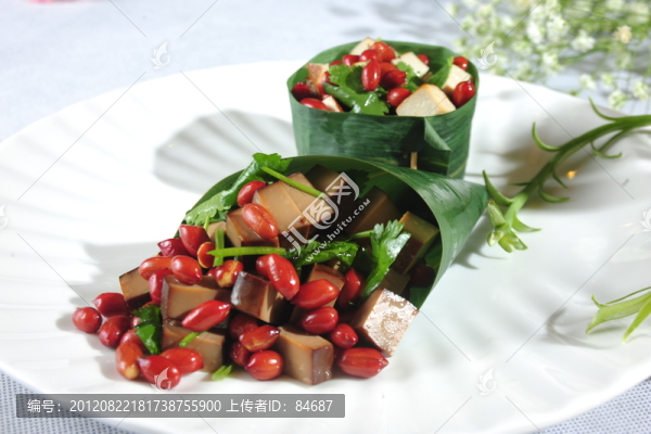香茜豆干拌花生