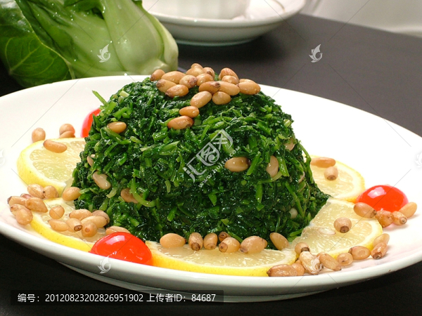 松仁拌菠菜