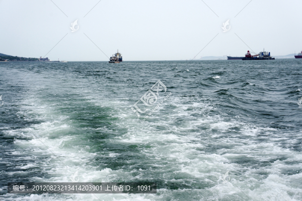 海浪浪花