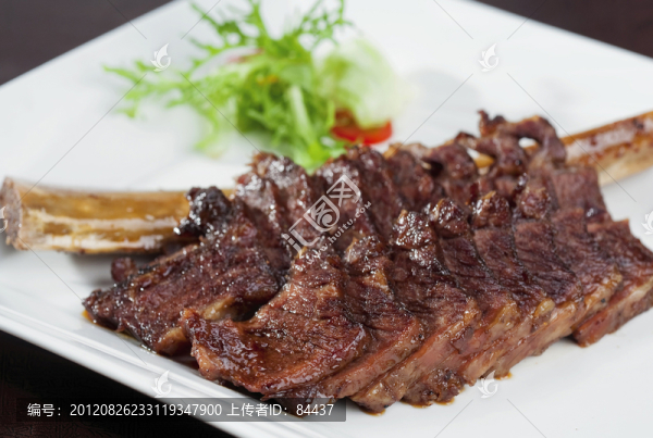 炭烤牛肋骨