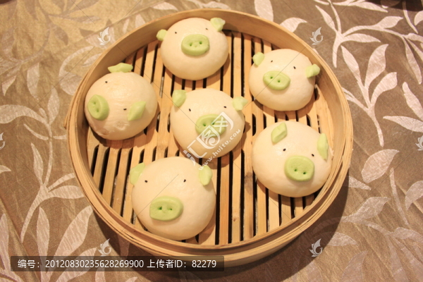 明星豬仔包