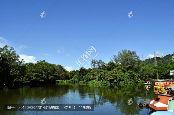 碧水藍天
