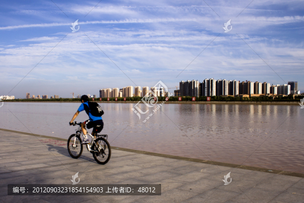 騎行咸陽(yáng)湖
