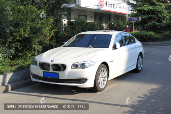 寶馬汽車