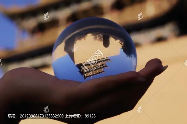 水晶球里的嘉峪關(guān)