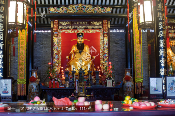 城隍爺像