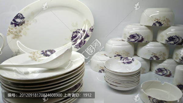 餐具
