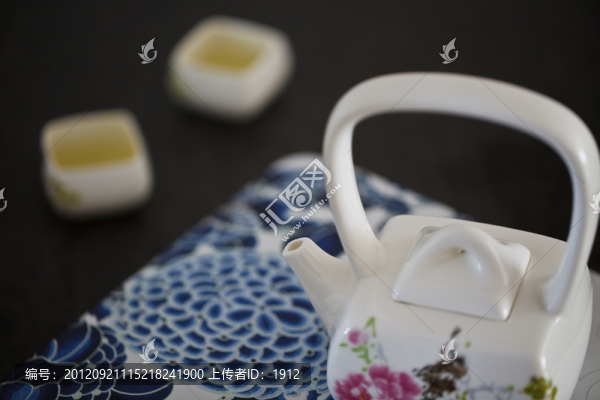 品茶