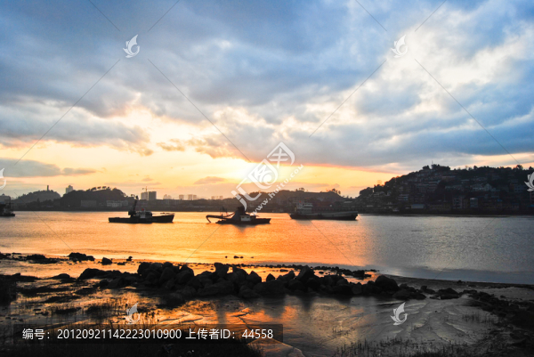 晚霞