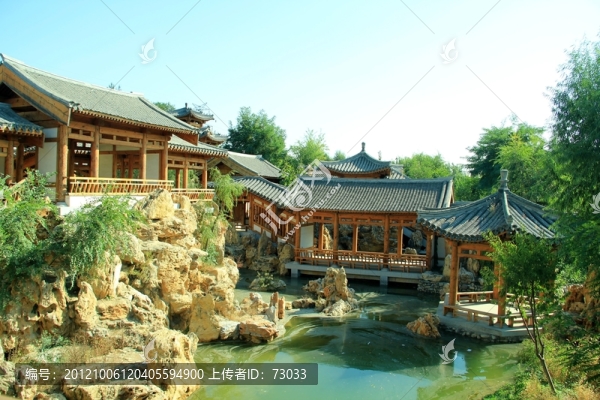沿途的風(fēng)景,,木質(zhì)建筑