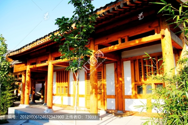 沿途的風(fēng)景,,木質(zhì)建筑