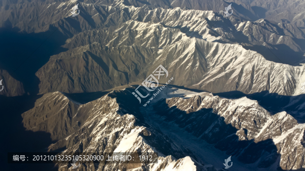 天山