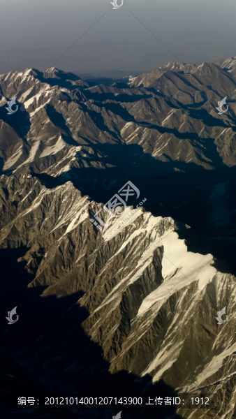 天山