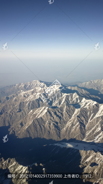 天山