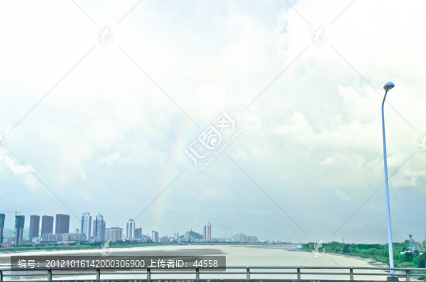 彩虹