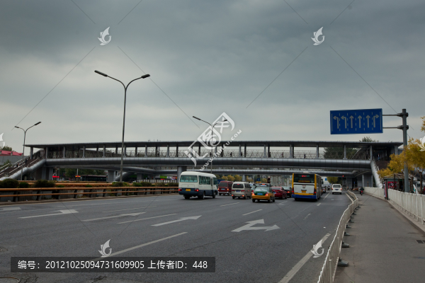 行人過街天橋