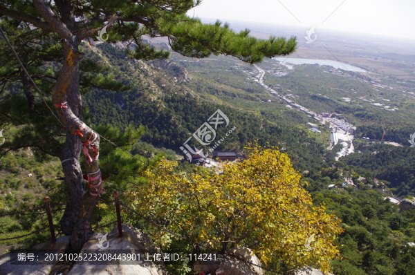 醫(yī)巫閭山風光