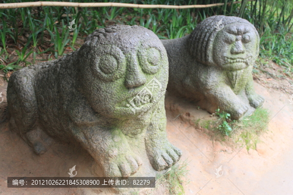 石獅子