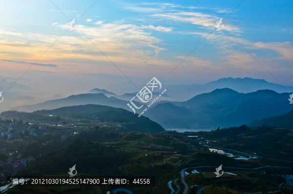 山川