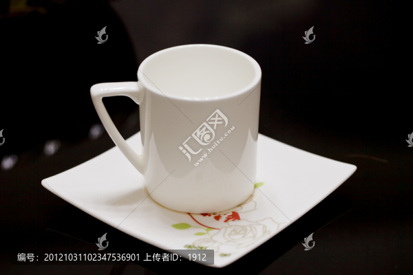 咖啡杯